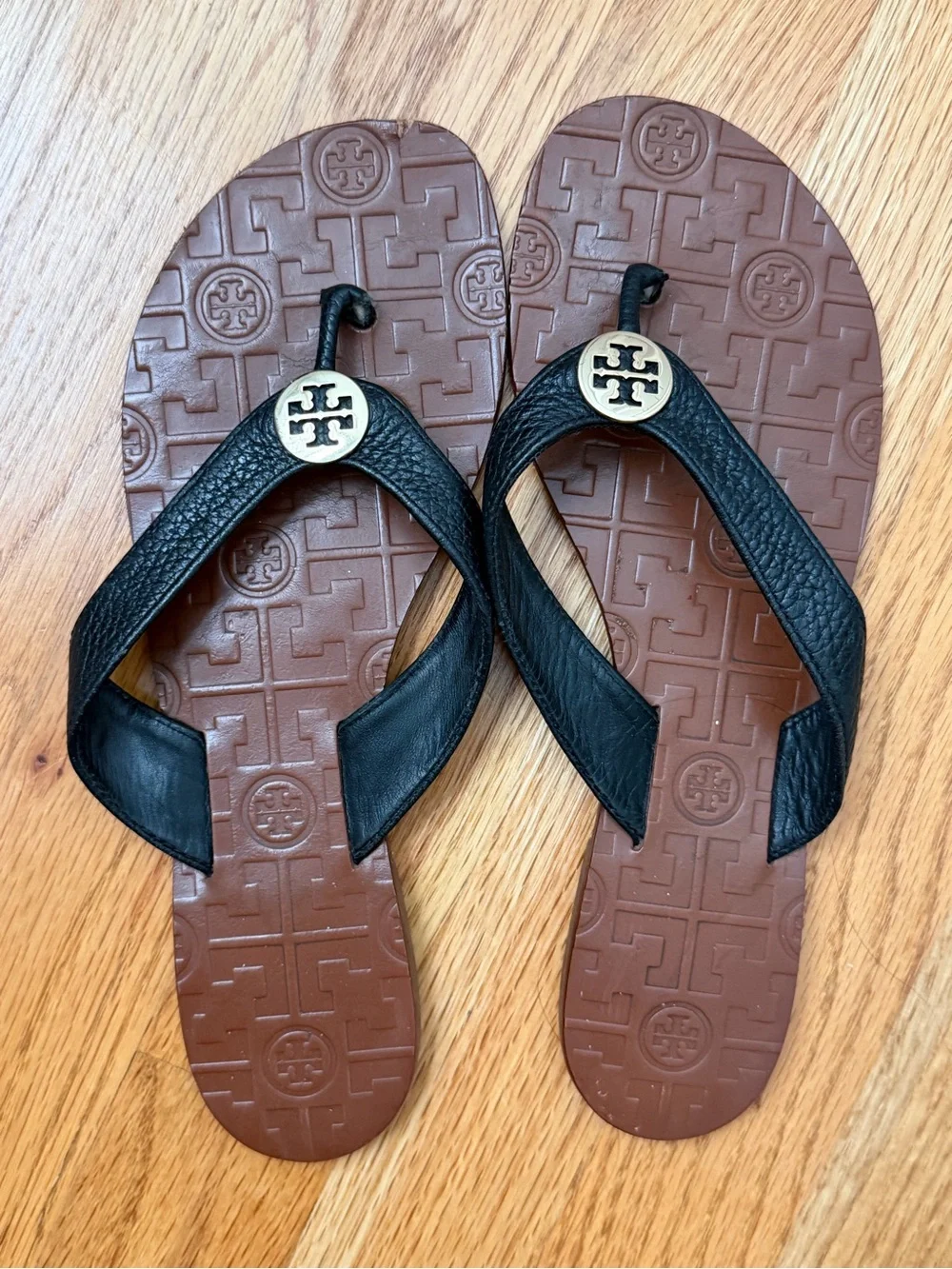 Tory Burch Black Leather Flip Flops